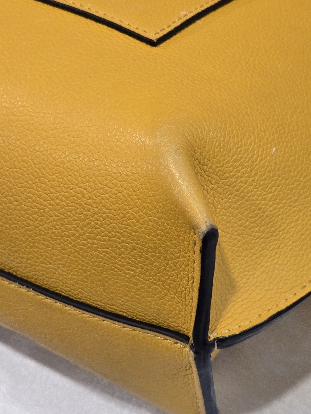 henri bendel Authentic Worth Avenue Yellow Leather Tassel Tote - Picture 8 of 16
